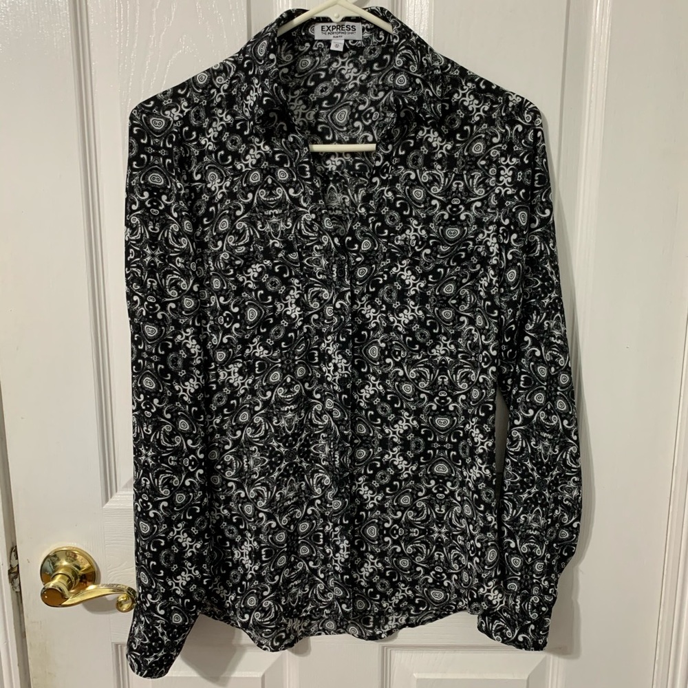 White/Black Paisley Button Down Long Sleeve